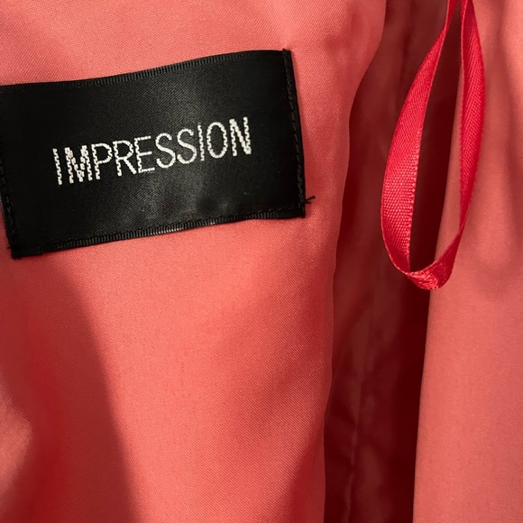 Coral taffeta bridesmaid dress - Picture 4 of 7